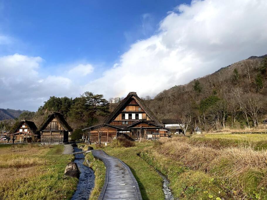 Way Shirakawago - Private, Free Parking And Newly Opened 2022 Way Shirakawago Appartement Buitenkant foto